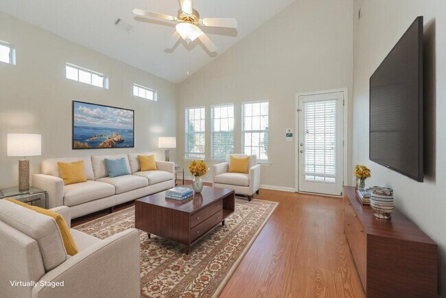 Foto del edificio - 537 Anglewood Trace