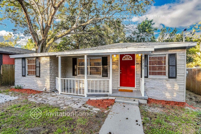 Building Photo - 8718 N Mandarine Pl
