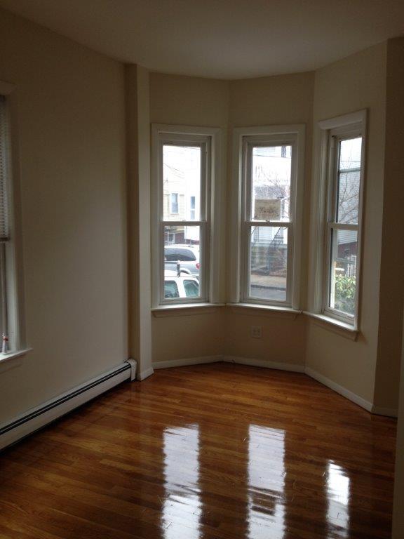 Foto del edificio - 11 Stickney Ave