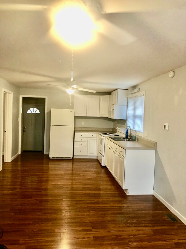 Foto del edificio - 1744 McGee St