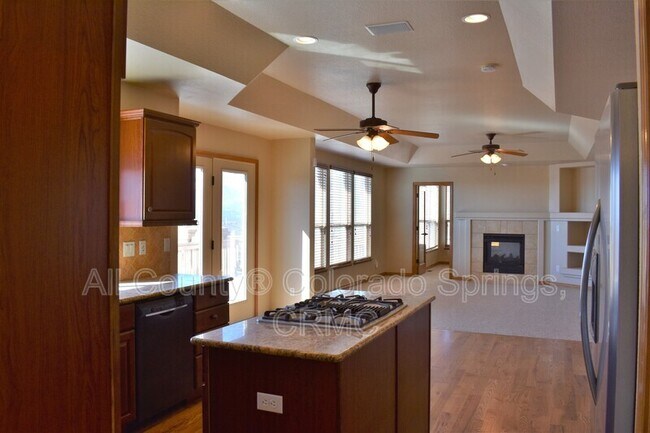 Foto del edificio - 13061 Crane Canyon Loop