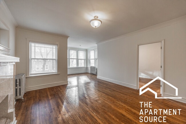 Building Photo - 1432 W Jonquil Terrace