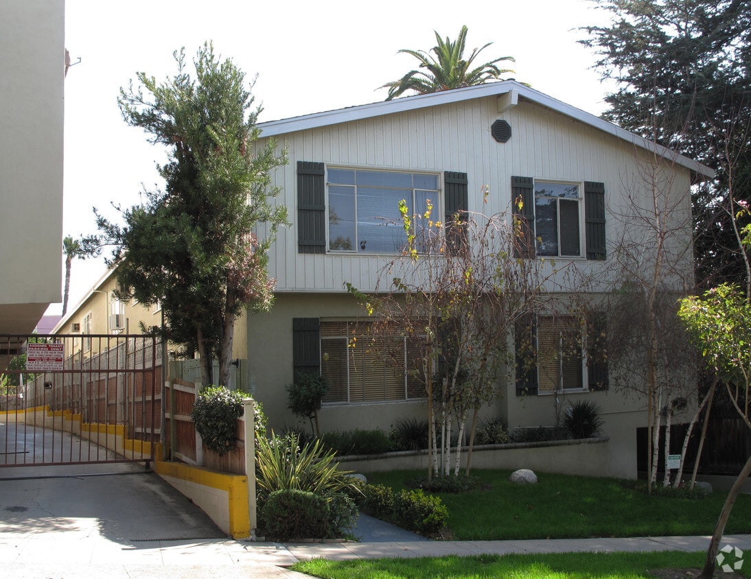 920 Westbourne Dr, West Hollywood, CA 90069 Apartments in West