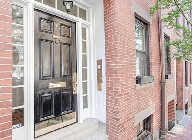 Building Photo - 39 Grove St