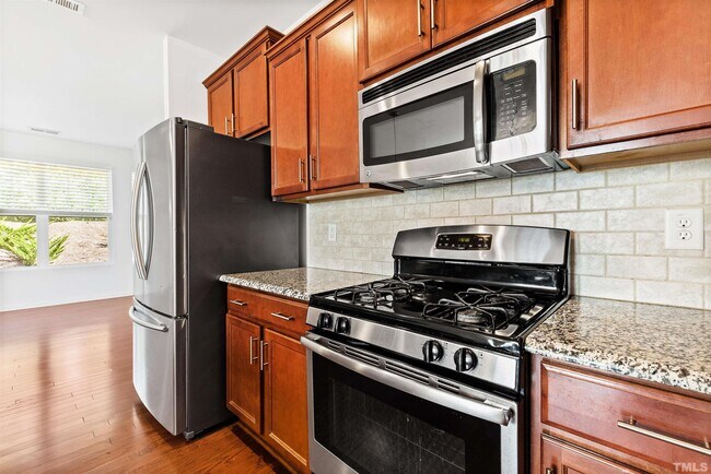 Foto del edificio - 121 Durants Neck Ln