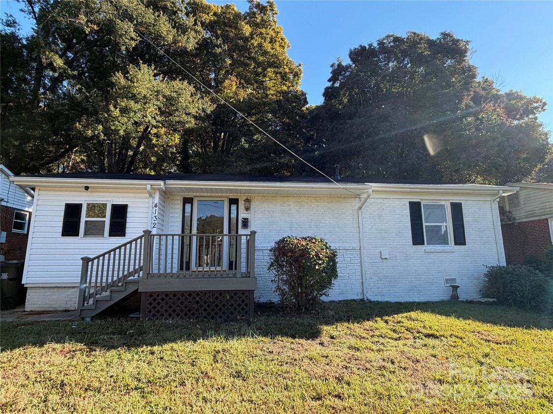 Foto principal - 4132 Blenhein Rd