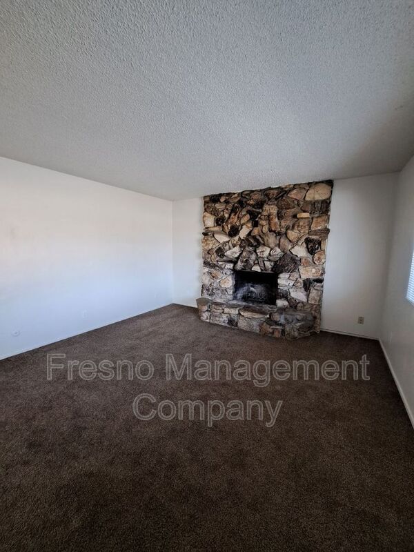 Building Photo - 1295 E Barstow Ave