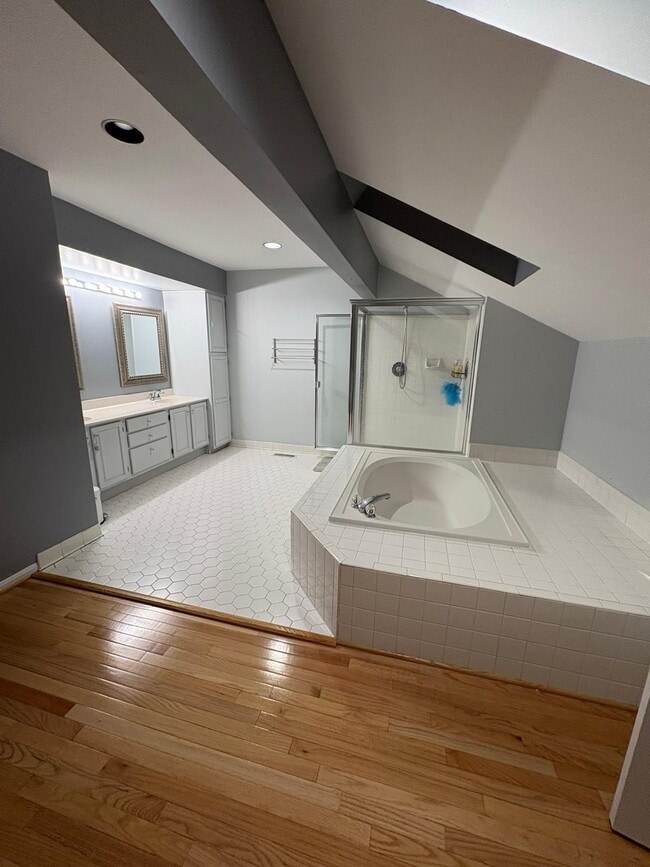 Foto del edificio - 1 Morning Breeze Ct