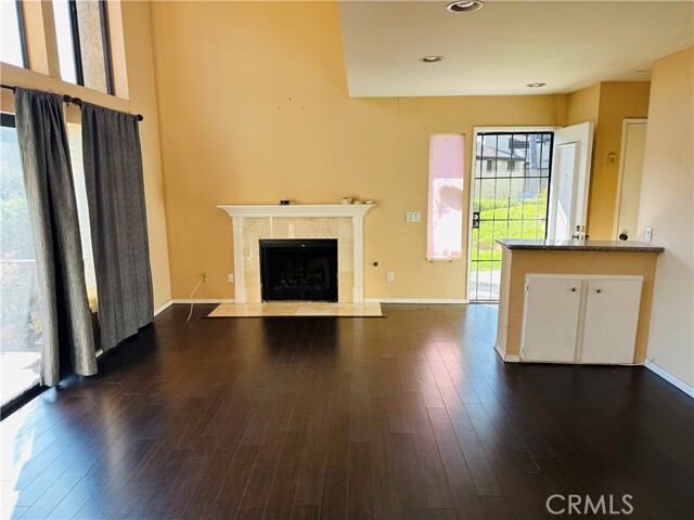 Building Photo - 3627 Cottonwood Cir