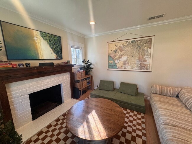 Building Photo - 1789 Walworth Ave