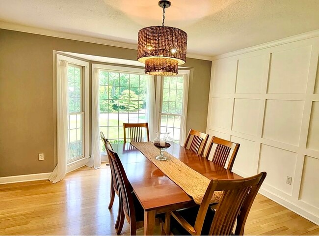 Building Photo - 336 Red Fox Cir