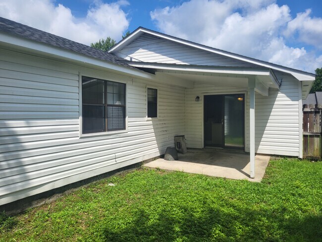 Foto del edificio - 3004 Steeple Chase Ct