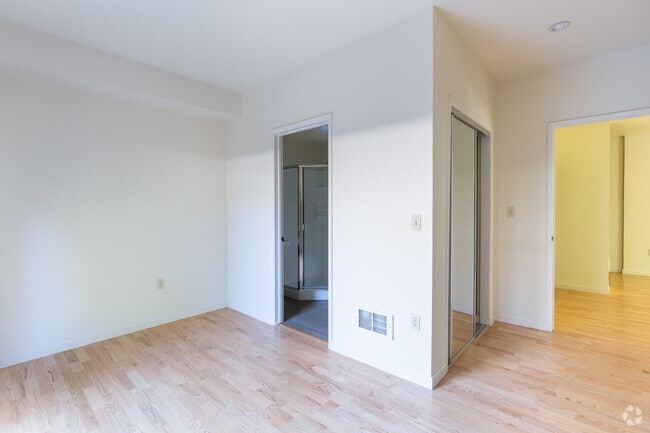 2BR, 2BA - Two Bedroom - Telegraph Bays Apartments