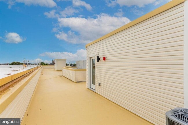 Foto del edificio - 1826 Frankford Ave