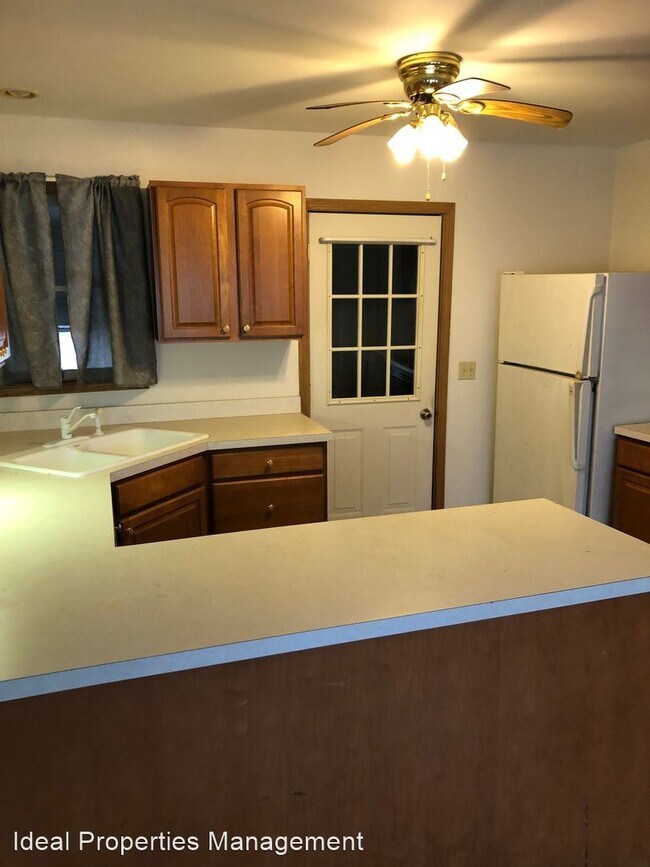 Foto del edificio - 2 br, 1 bath House - 100 West Spruce