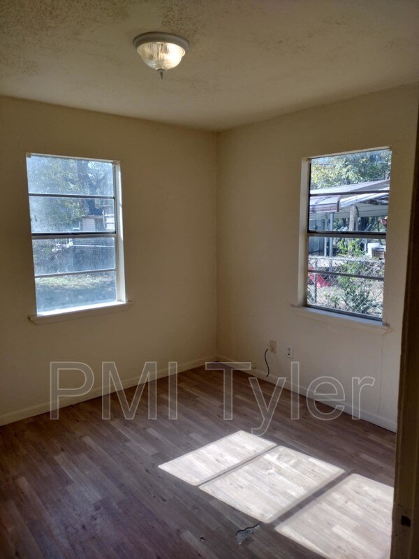 Foto del edificio - 704 Wilson St