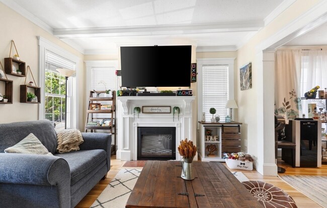 Sala de estar Vista 2 - 2218 Mystic Valley Pky