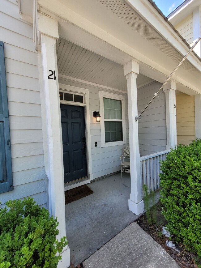Foto del edificio - Spacious Three Bedroom Townhome in Wellstone!
