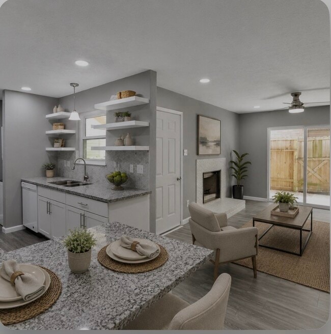 Building Photo - 7600 Emmett F Lowry Expy