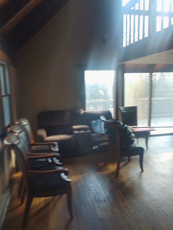 Foto del edificio - 15 Bethany Hills Dr