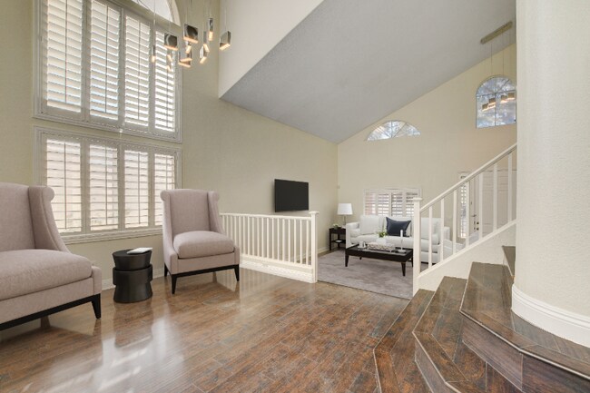 Foto del edificio - 498 Melrose Heights St