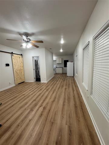 Foto del edificio - 2825 Meadowbrook Dr