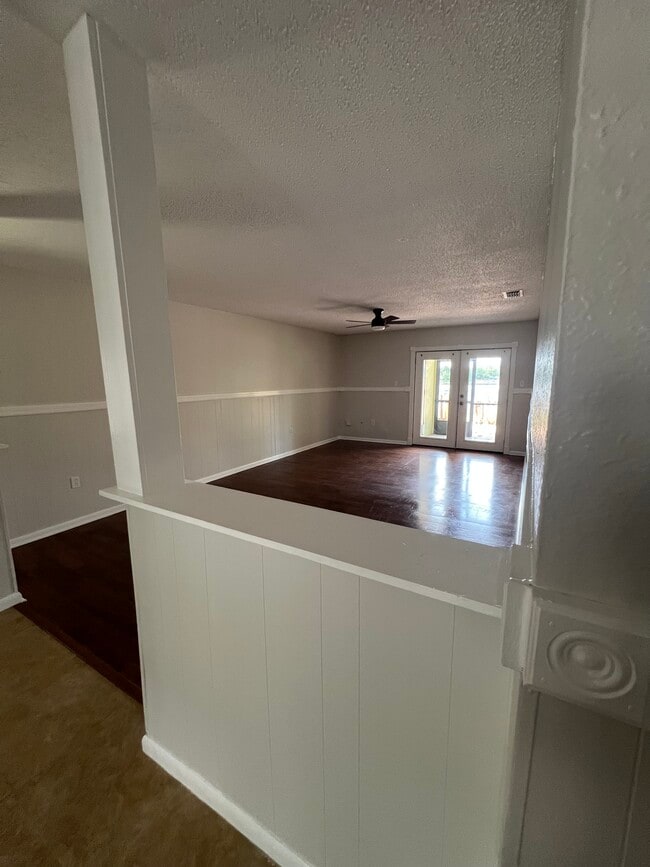 Building Photo - 4146 Plantation Cove Dr