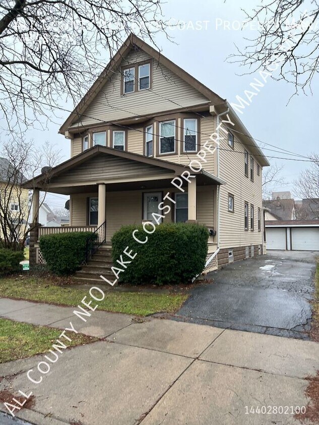 2118 Dowd Ave Unit 1Dn, Lakewood, OH 44107 Room for Rent in Lakewood, OH