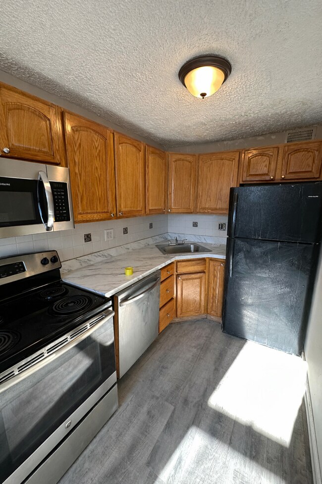 Foto del edificio - Newly renovated 3 bed, 2 bath