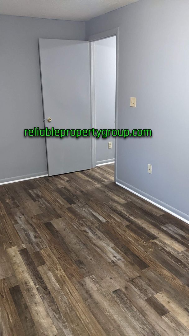 Foto del edificio - New Listing in Marion IN