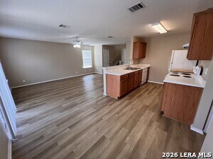 Building Photo - 14234 Bobolink Cove