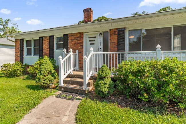 Foto del edificio - Cute 3 bedroom, 1 bathroom in High Point