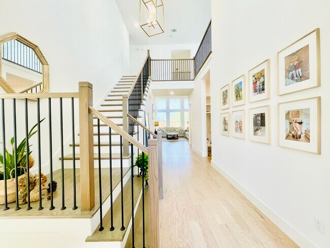 Foto del edificio - 4460 Durst Ln