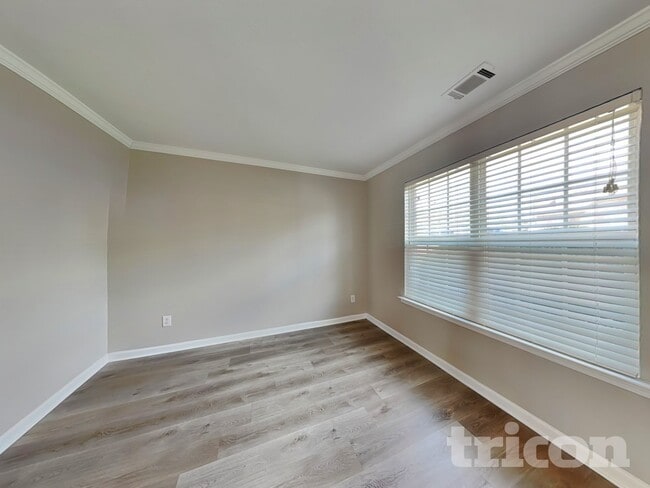 Building Photo - 1289 Avington Glen Dr SE