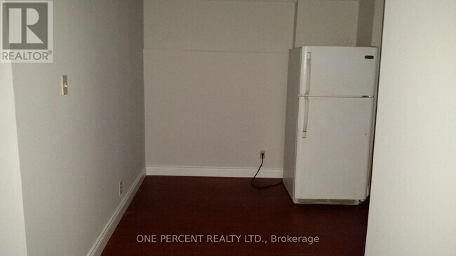 Photo du bâtiment - 52 Timberlane Dr