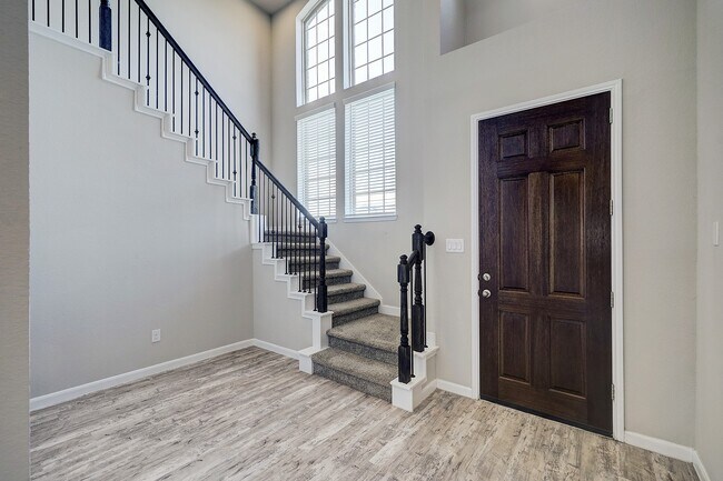 Building Photo - 28011 Langsdale Ct