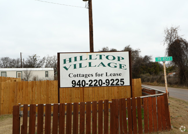 Building Photo - Hilltop Village