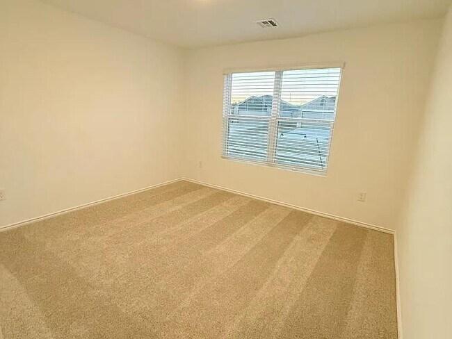 Building Photo - 1840 Black Poplar Wy