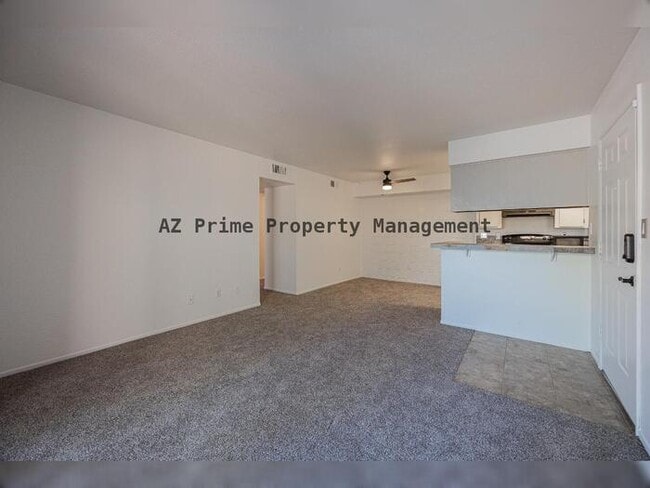 Foto del edificio - 2625 E Indian School Rd