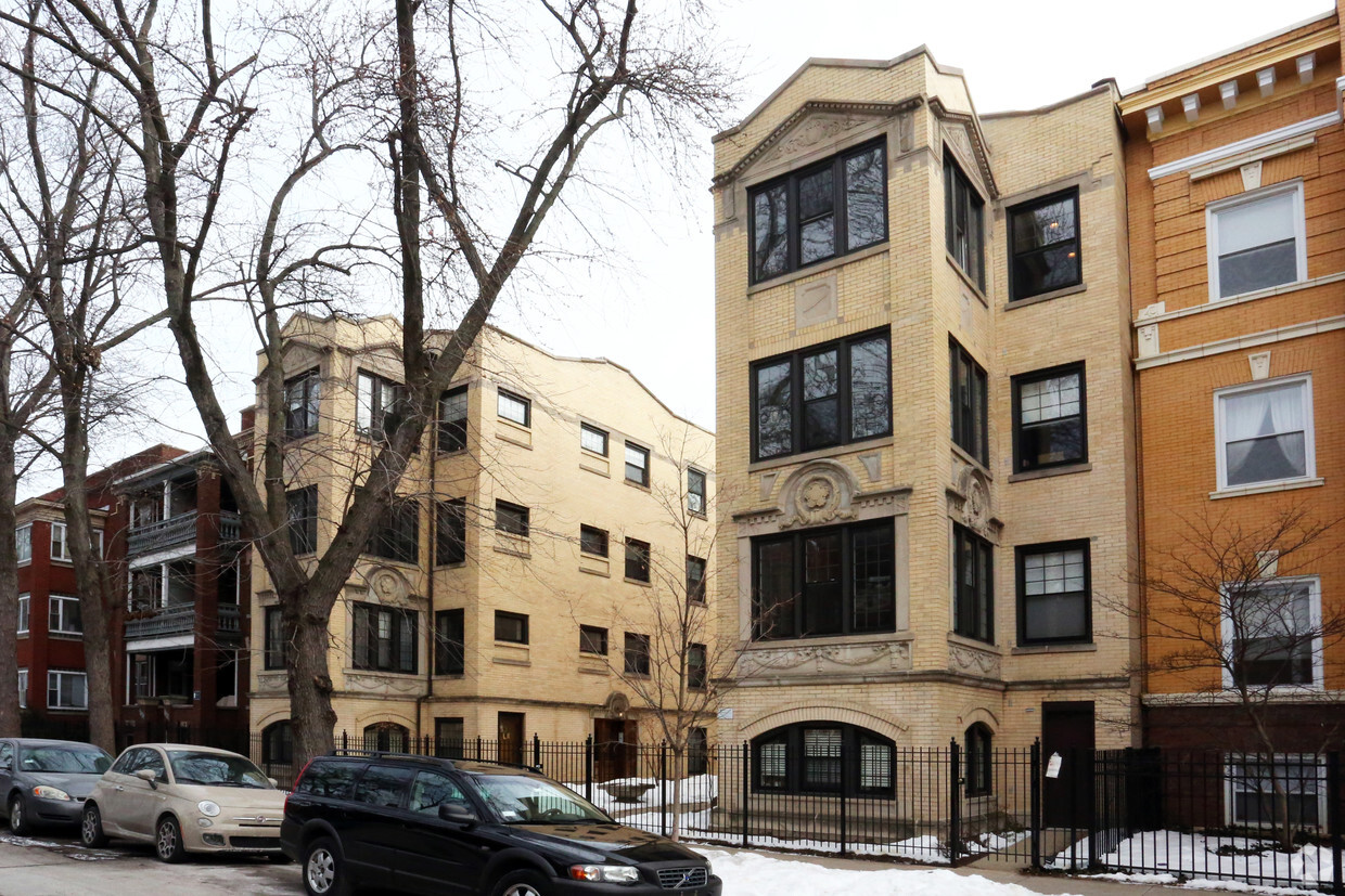 Primary Photo - 5619-5625 N Wayne Ave