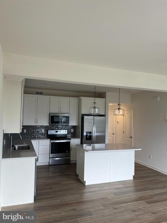 Building Photo - 115 Clifton Mnr