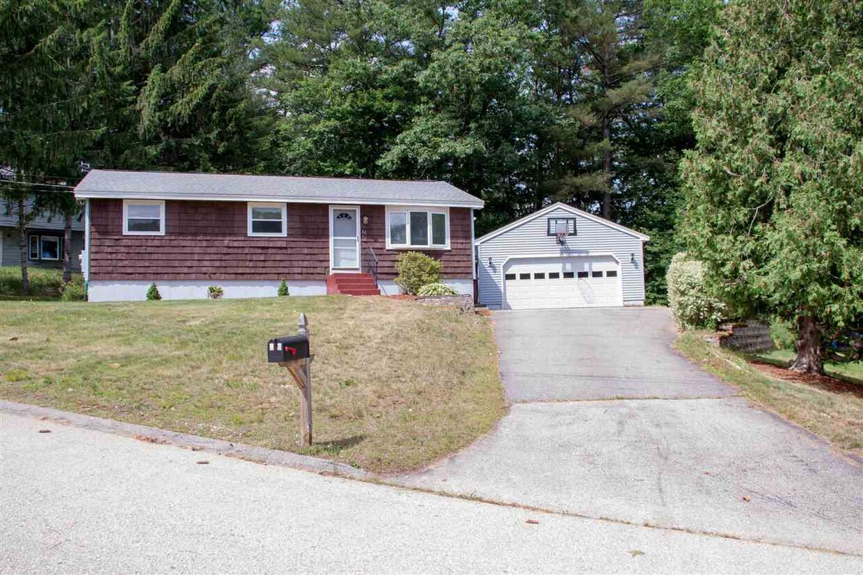 Primary Photo - 15 Ardon Dr