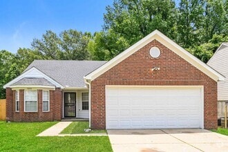 Building Photo - 4606 Northwood Hills Dr