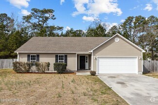 Building Photo - 104 Blue Bird Ln