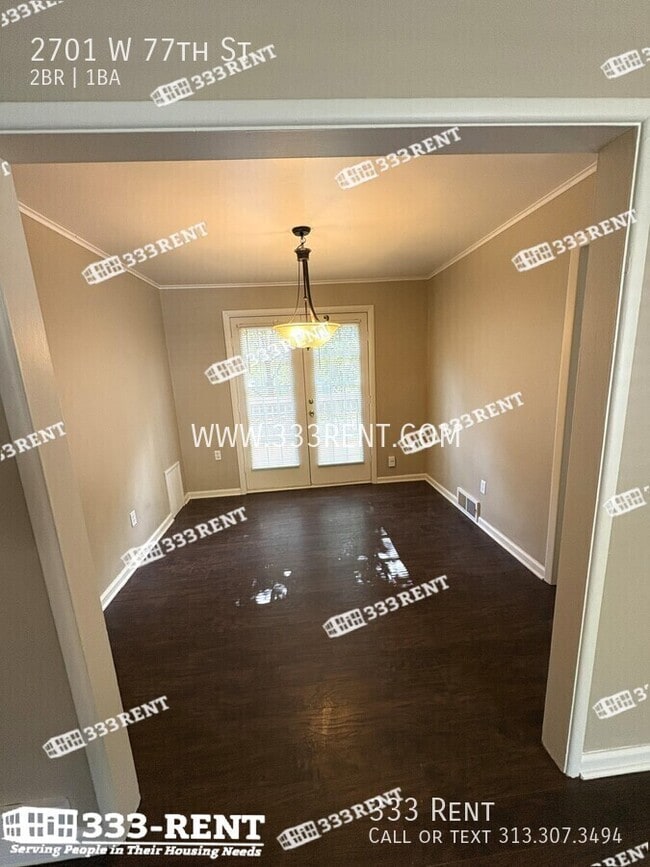 Building Photo - 2701 W 77th St