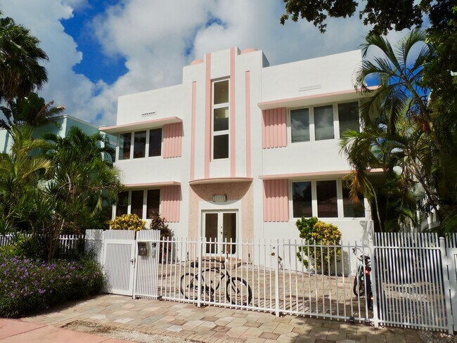 Foto del edificio - 750 Jefferson Ave