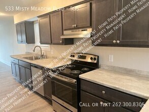 Building Photo - 533 Misty Meadow Blvd