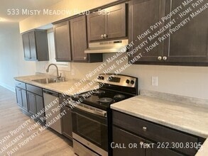Building Photo - 533 Misty Meadow Blvd