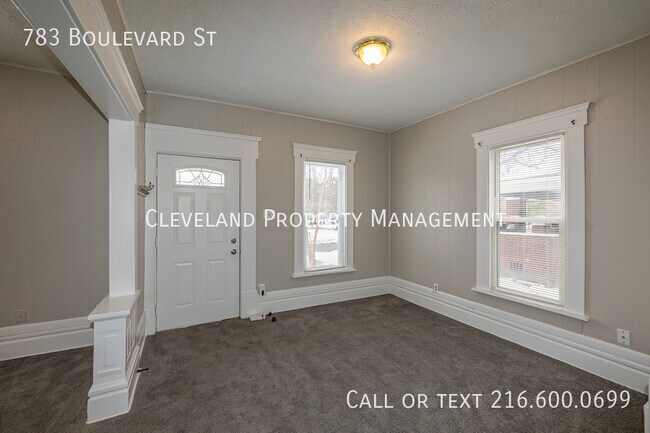 Foto del edificio - 783 Boulevard St