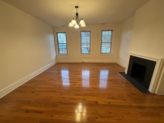 Photo - 5429 Howe St Apartment